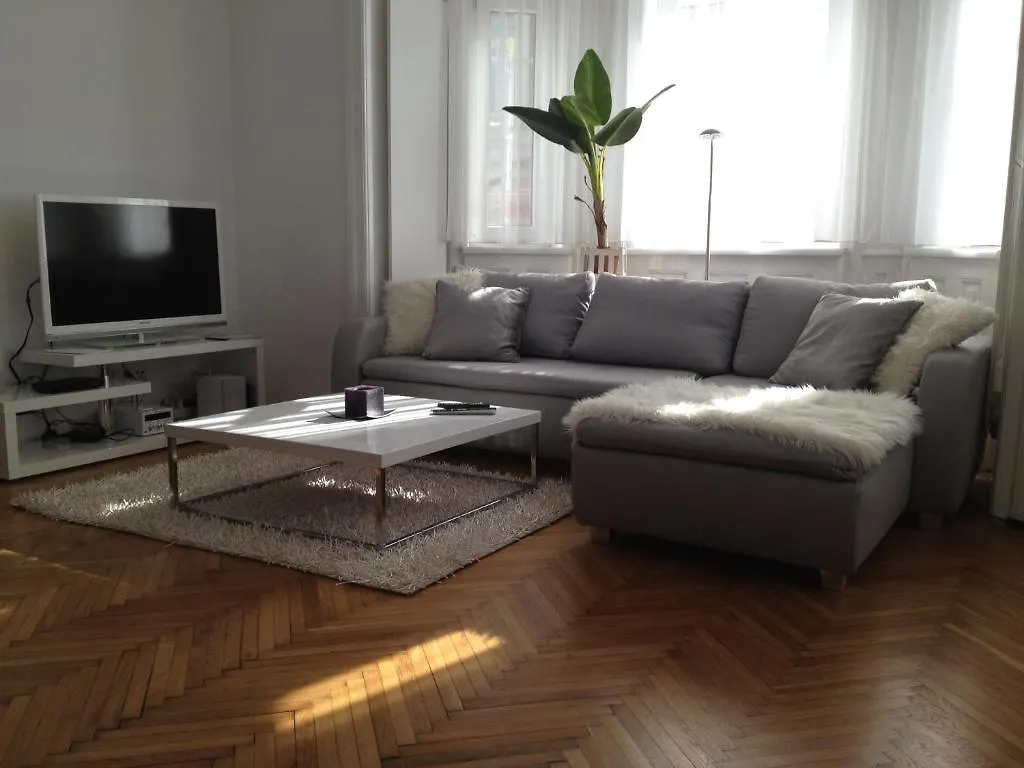Design Apartment Schoenbrunn Vienna Austria